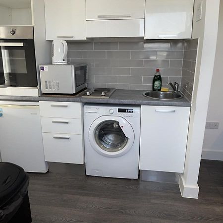 The Serviced Accommodations Harlow Exterior foto